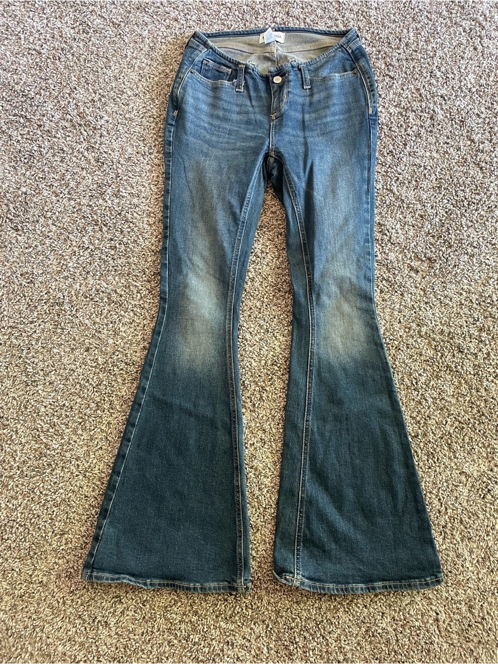 Arizona Y2K Junior Women's Low Rise Wide Flare Leg Denim Jeans Size 5